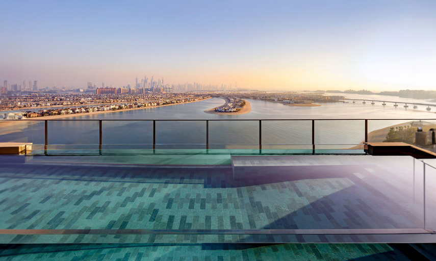 Swim in the Sky at Atlantis the Royal