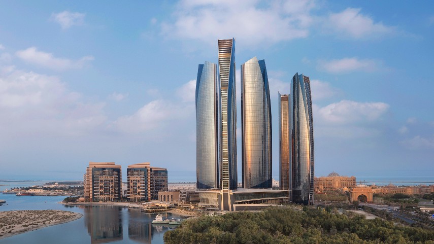 Conrad Abu Dhabi Etihad Towers a best golf hotel in UAE