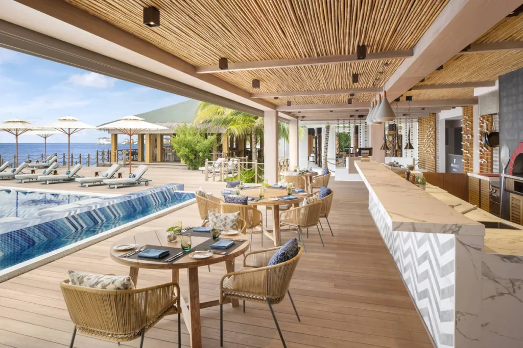JW Marriott Maldives Resort and Spa restaurant
