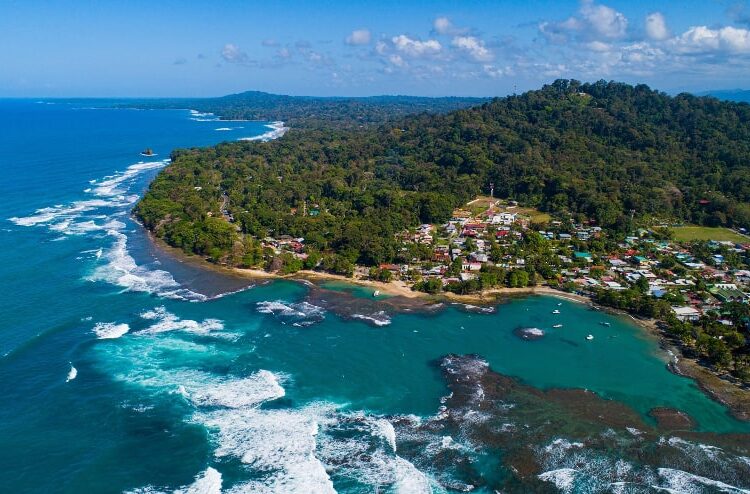 Stay in Costa Rica in December