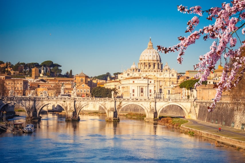 Visit Italy in April
