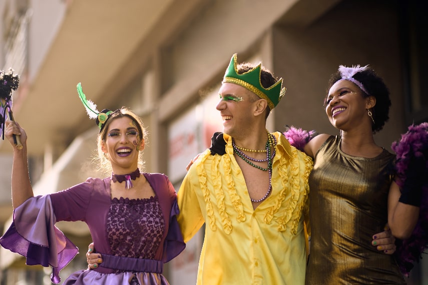 Costumes to wear during Mardi gras in New Orleans