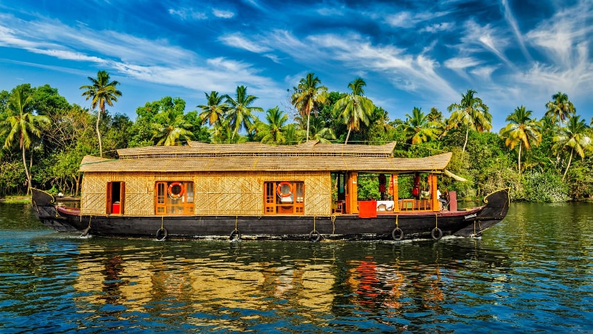 Sri Lanka a best warmest destination in July
