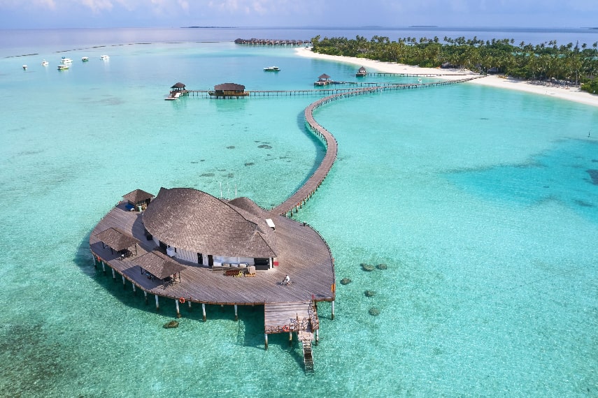 Sun Siyam Iru Fushi a best diving resort in the Maldives