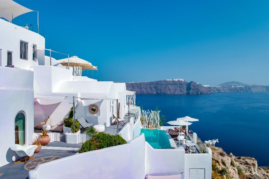 stay-greece-in-november