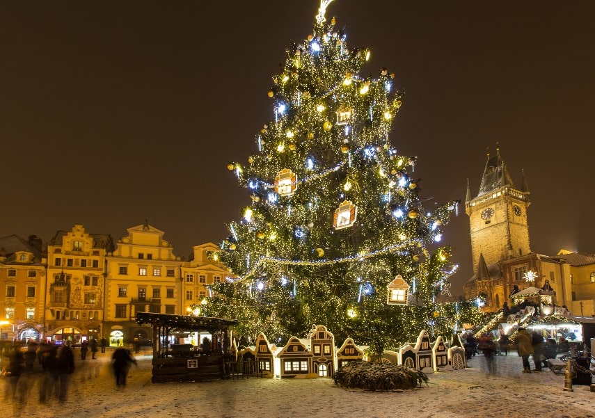 Old town christmas market in Prague