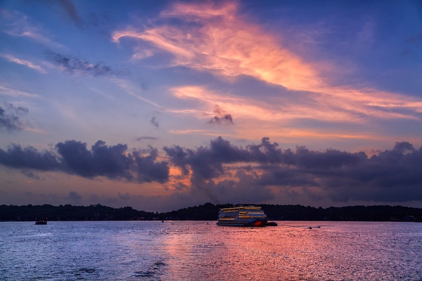 Houseboat sunset cruise, Goa