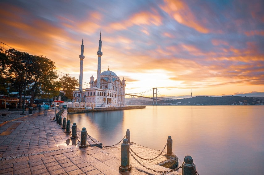 Ortakoy mosque, Bosphorus