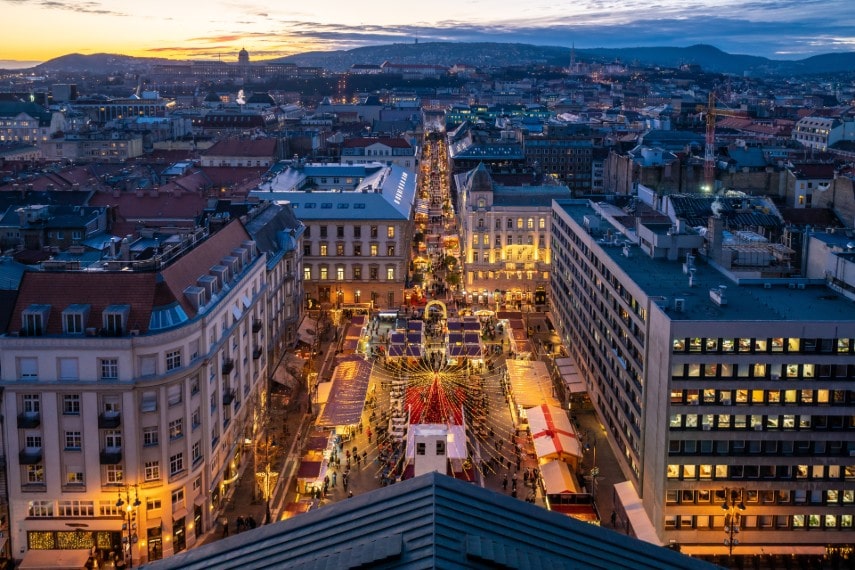 Budapest Christmas market opening dates