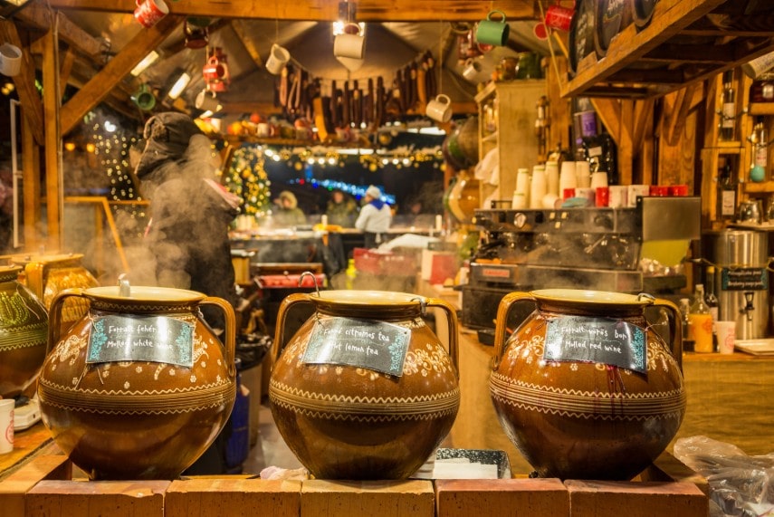 Budapest restaurant bar