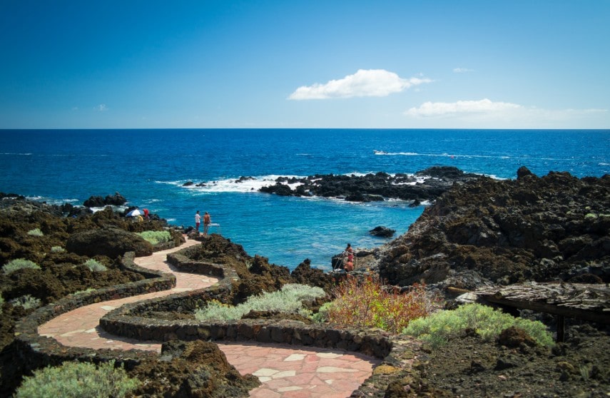 Cala de Tacorón at El Hierro