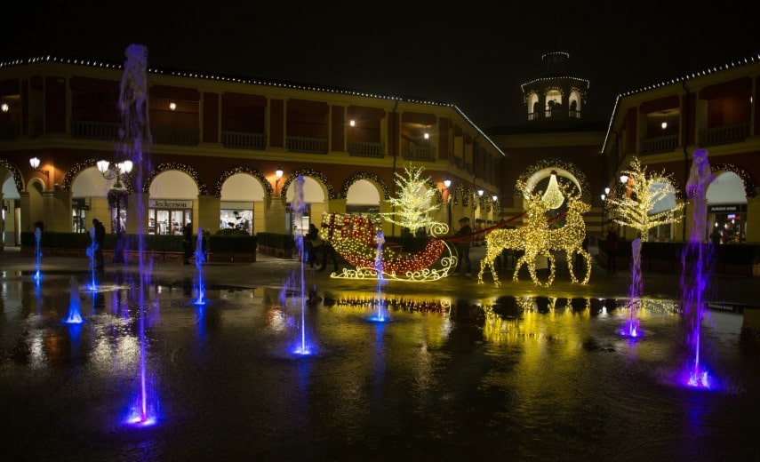 Get to Milan for Christmas