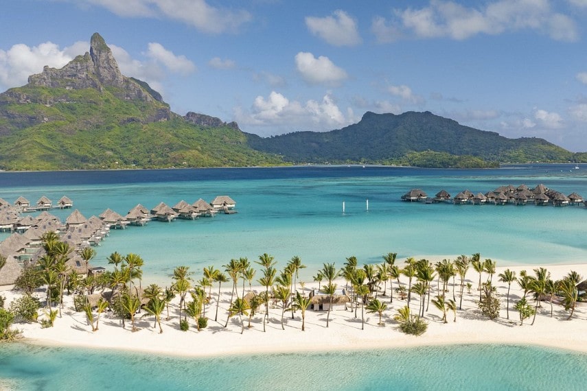 The Westin Bora Bora Resort & Spa is a luxurious 5-star hotel