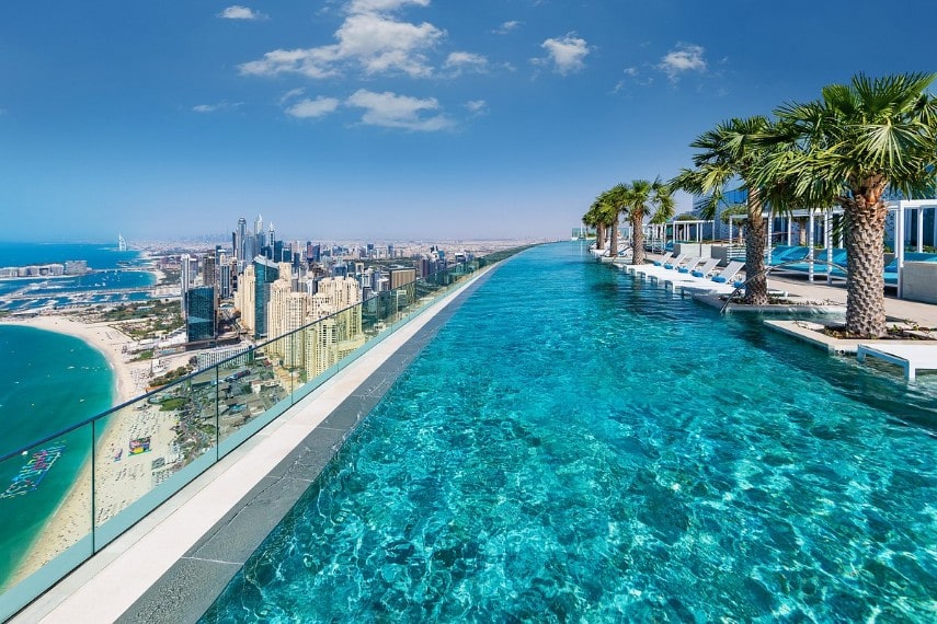 Unwind on level 77 infinity pool in Dubai