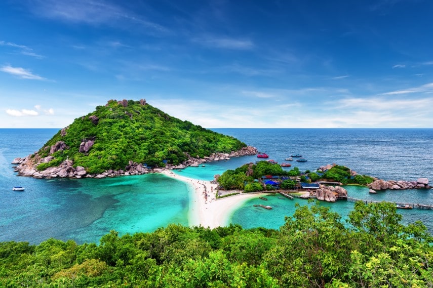Koh Samui shines in December with stunning beach