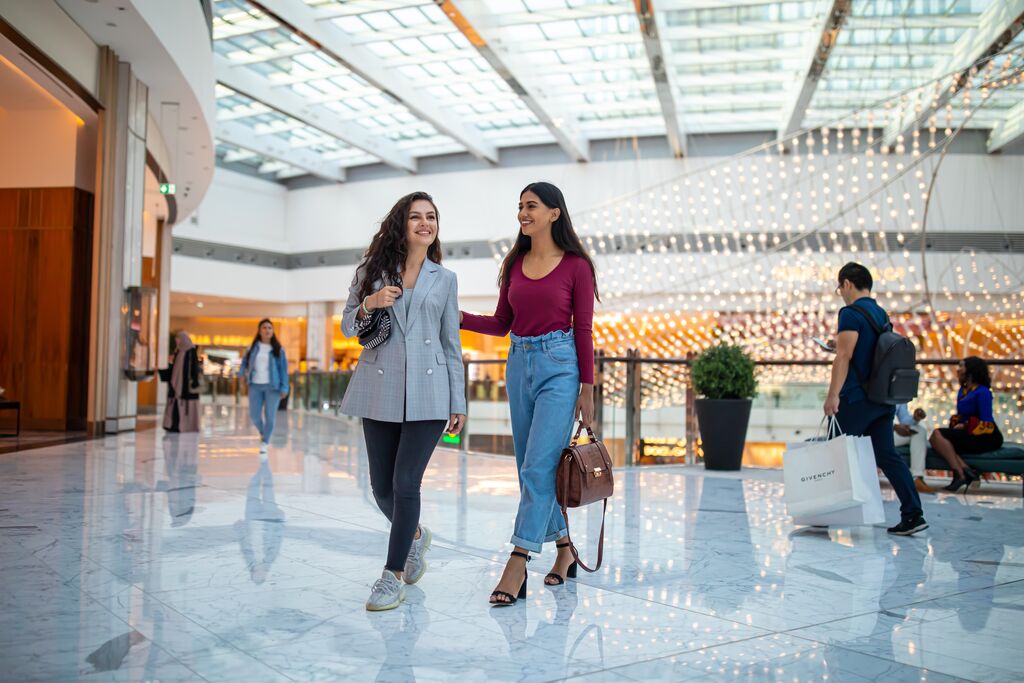 Clothes to wear while trip to Dubai Mall